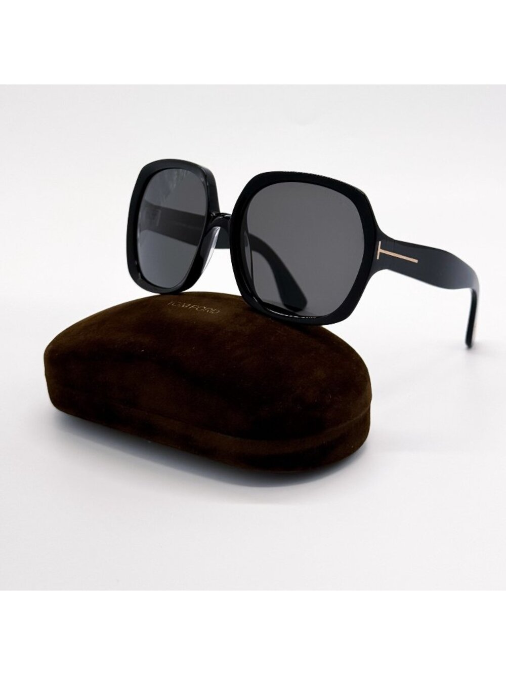 NEW TOM FORD SAFFRON SUNGLASSES TF1221 01A OVERSIZED BLACK WOMEN EYEWEAR FT1221